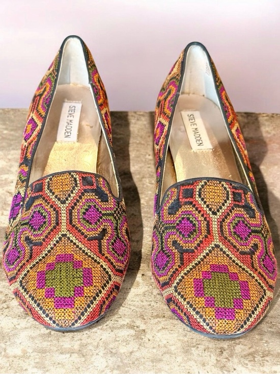 Steve Madden Shoes - Steve Madden Multicolor Geometric Embroidered Kilim Motif Flats Women’s 8.5